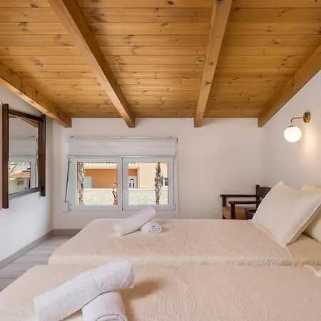 Garden Chania * Chania (Crete)