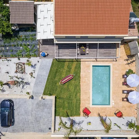 Villa Garden Chania Hanya